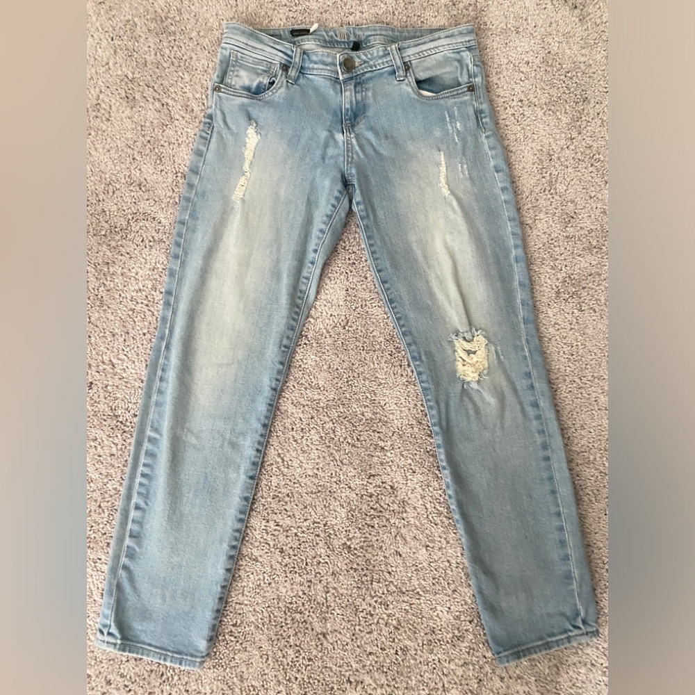 Kut from the Kloth Distressed Light Blue Boyfriend Jeans